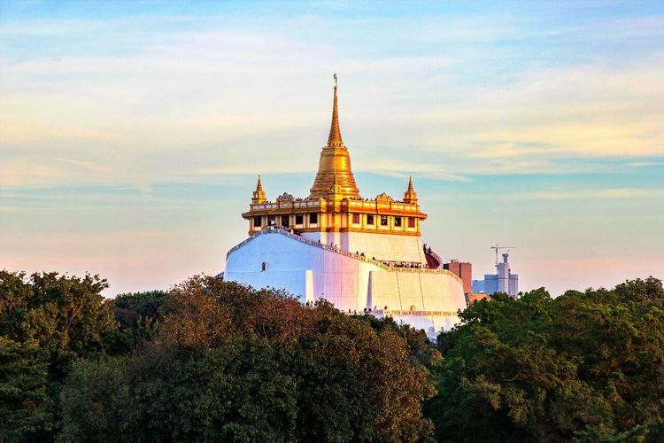 Wat Saket