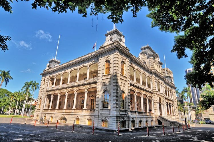 Iolani Palace