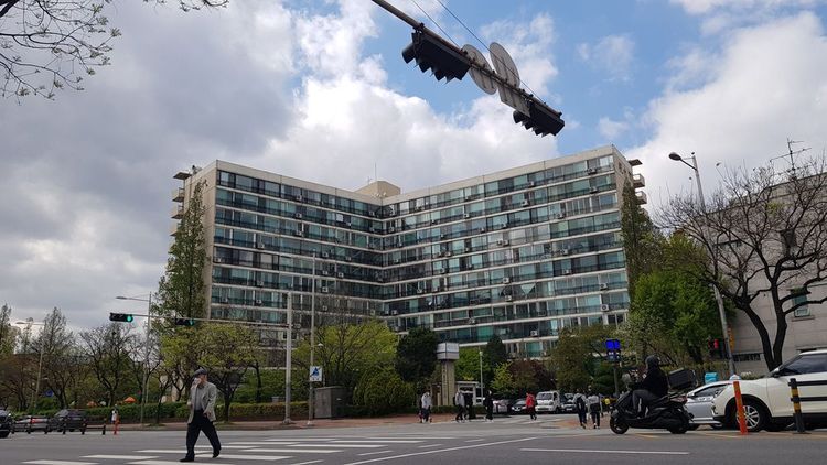 Apgujeong-dong