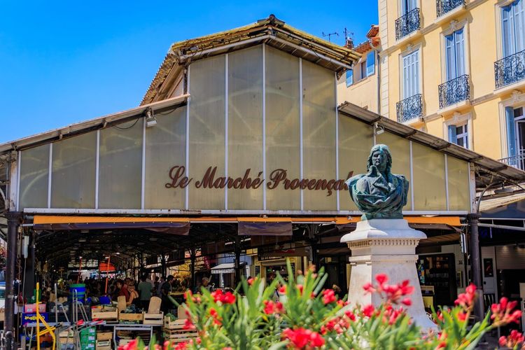Marché provençal Cours Masséna