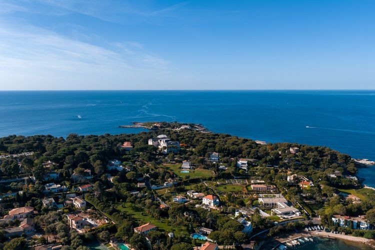 Cap d'Antibes criques