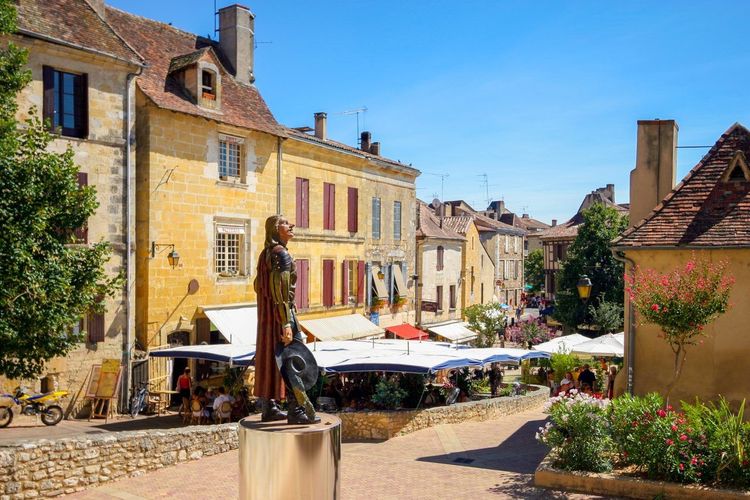 Statue de Cyrano de Bergerac