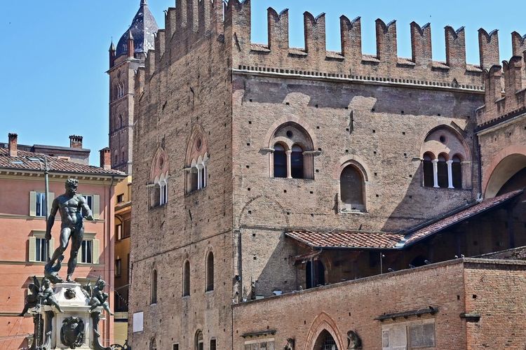 Piazza Maggiore Bologne