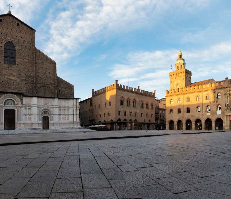 Piazza Maggiore Bologne