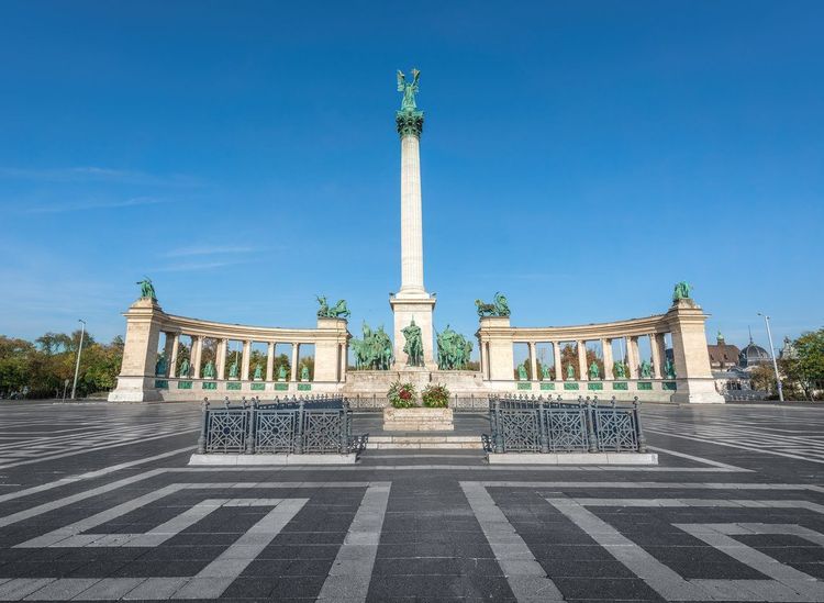 Place des Héros Budapest