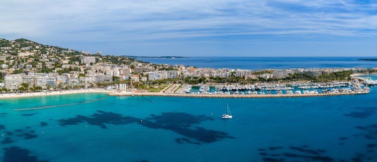 Cannes bord de mer