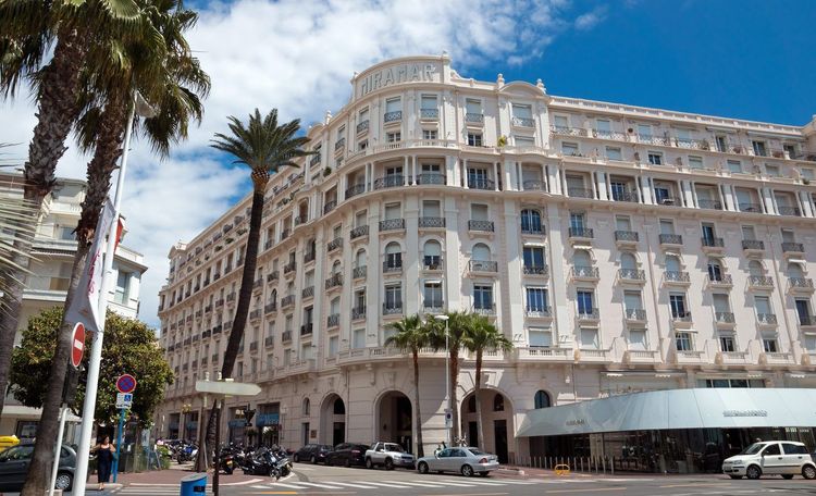 Croisette Cannes hôtel famille