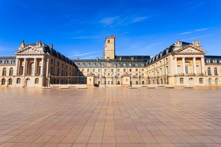 Tour Philippe le Bon