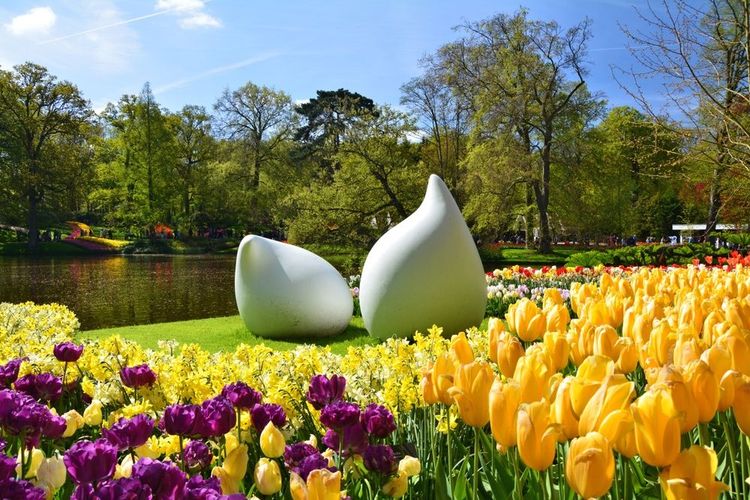 sculpture-tulipes-keukenhof