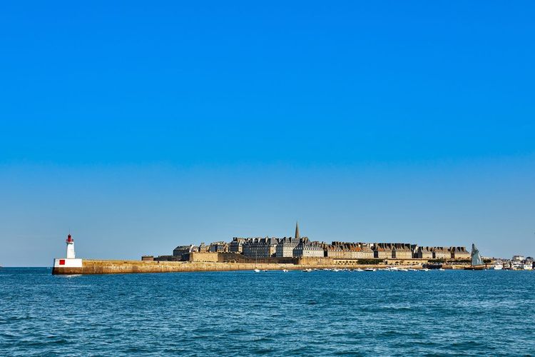 Phare du Môle des Noires