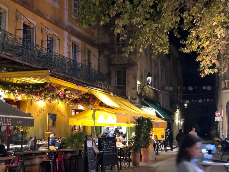 Arles nuit