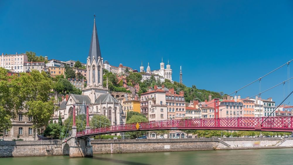 15 destinations idéales où partir pour les Vacances de la Toussaint