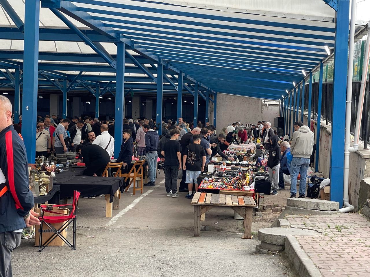 marché aux puces Ajaccio