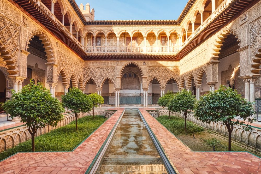 Courtyard,In,The,Royal,Alcazar,Of,Seville,(real,Alcazar,De