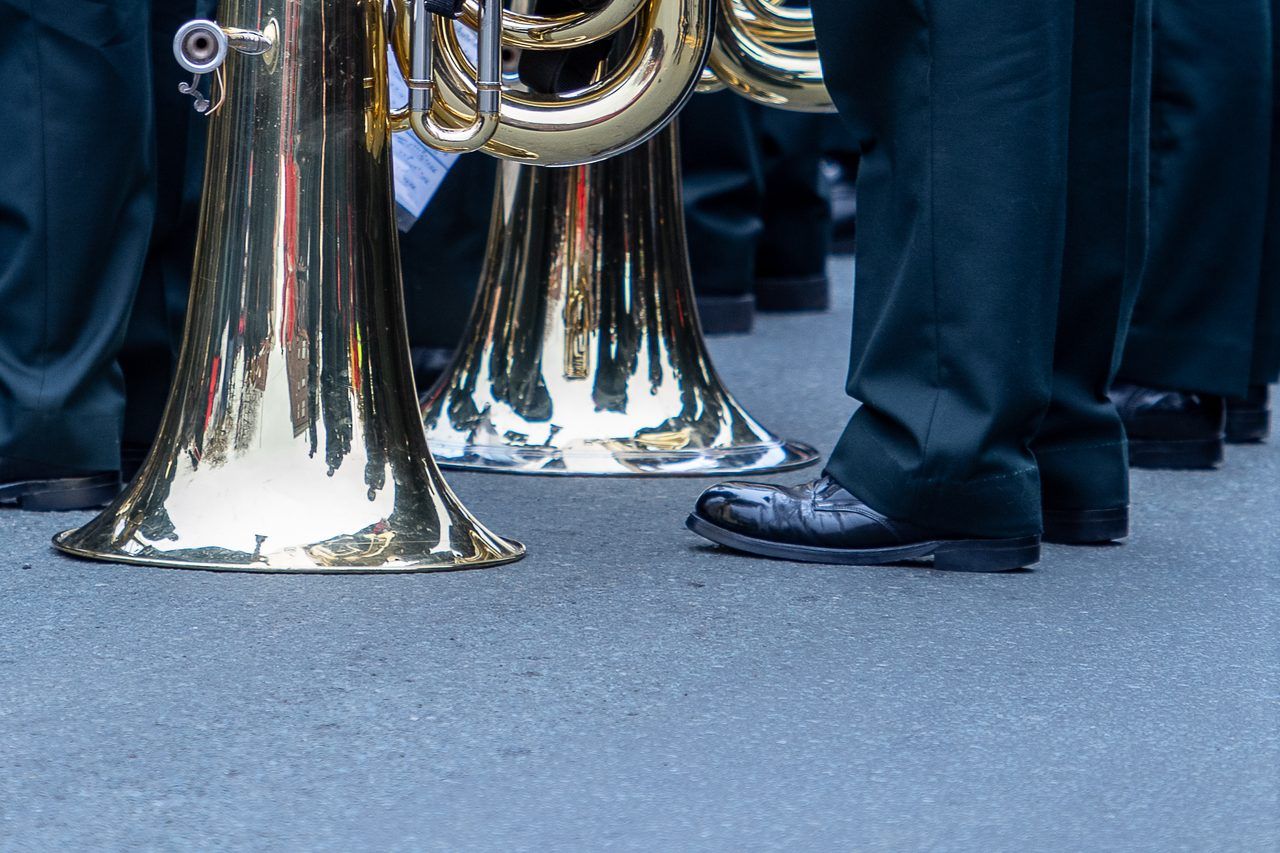 fanfare banda musiciens