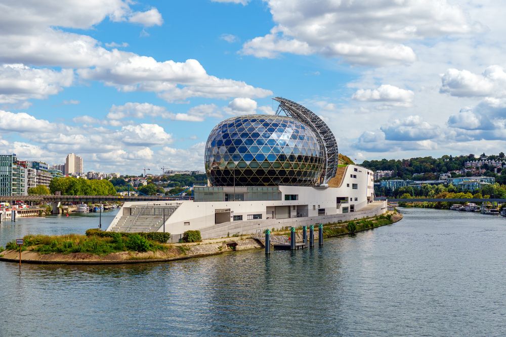 Boulogne billancourt,,France, ,August,18,2020:,La,Seine,Musicale,(city