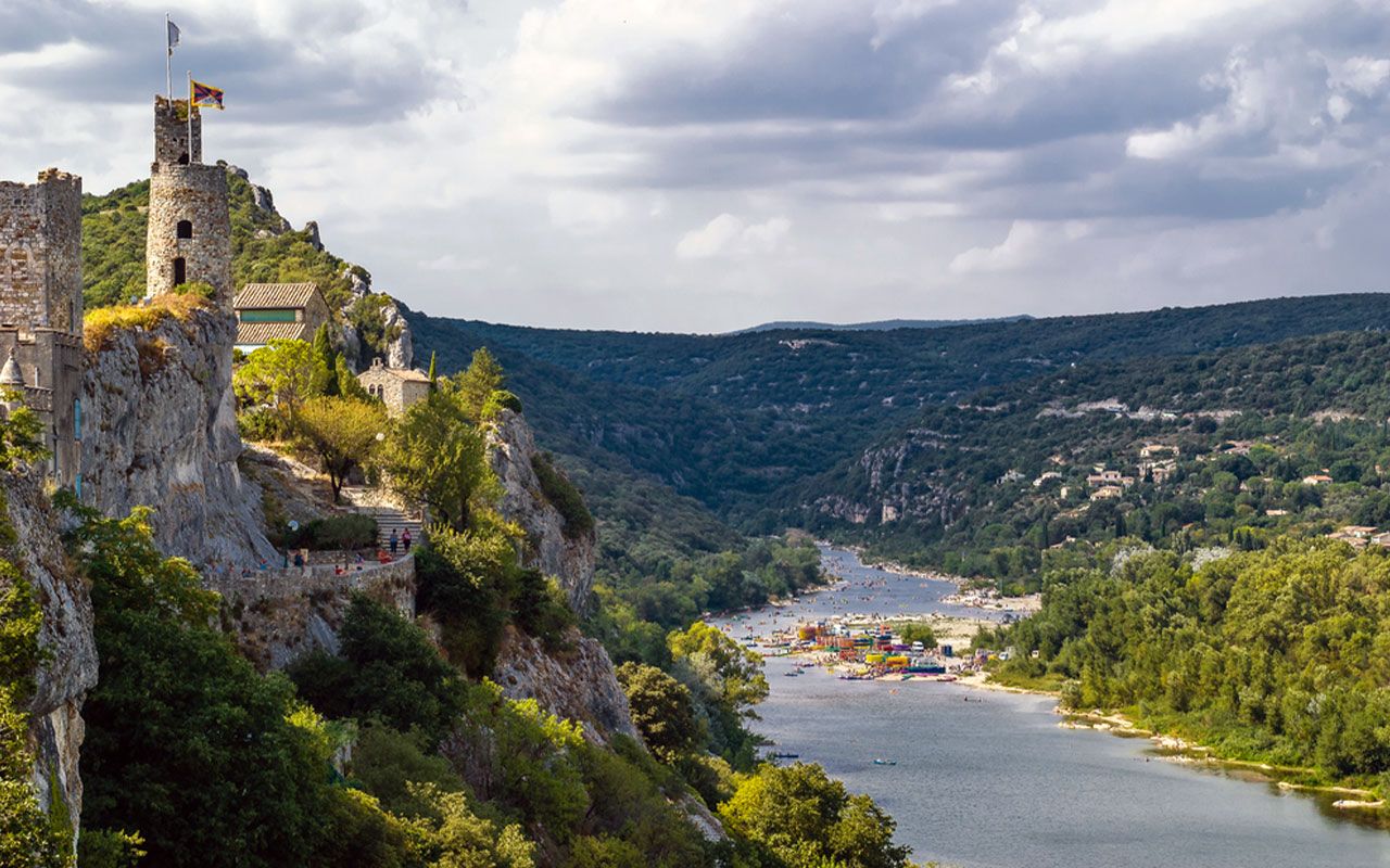 The 9 Most Beautiful Villages to Discover Around Nîmes
