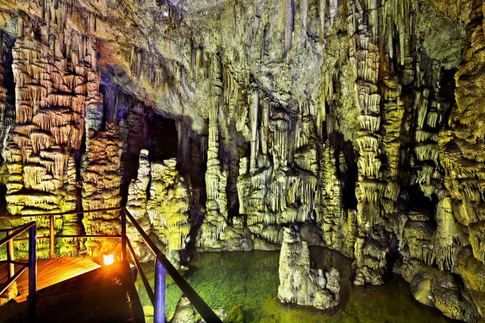grotte de dikteon crete