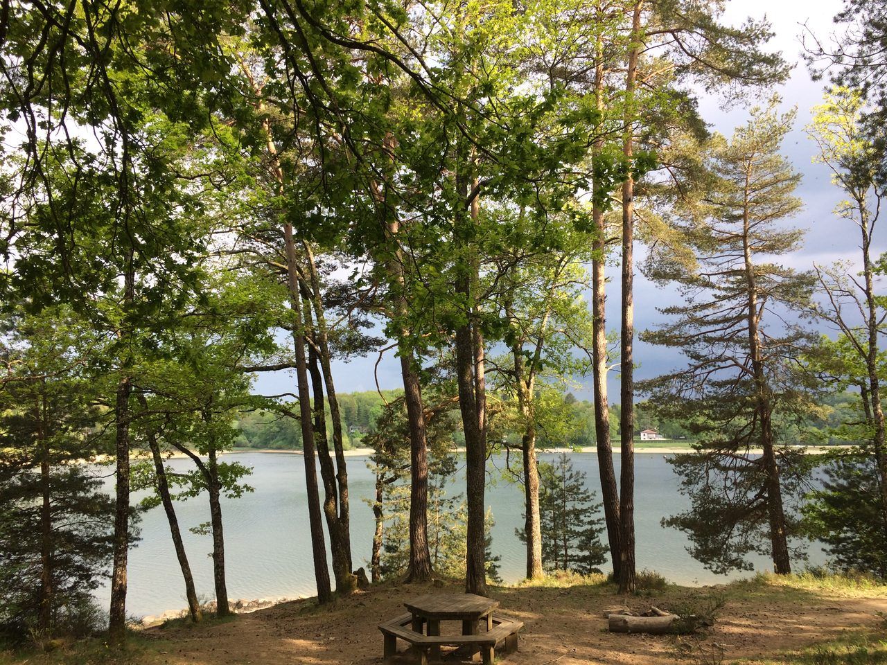 Lac de Saint-Étienne-Cantalès