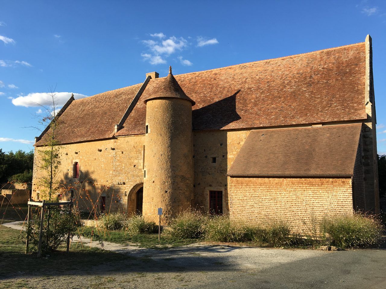 Asnières-sur-Vègre