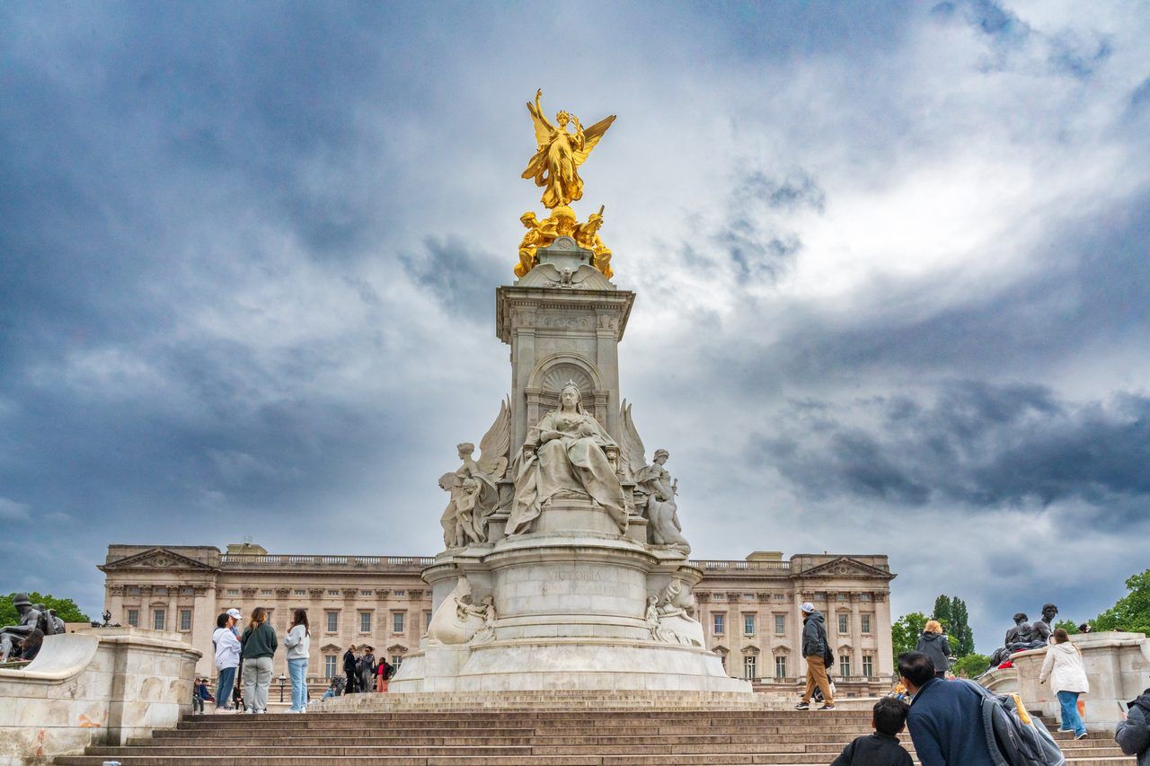Buckingham Palace