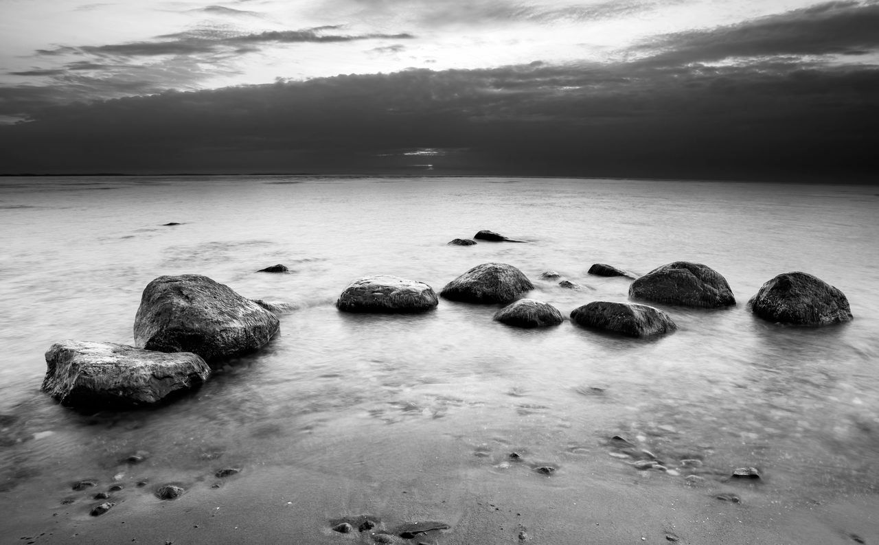 Plage Pierres Noires