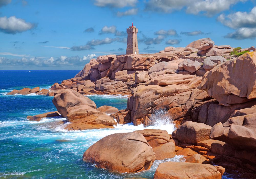 Lighthouse,Near,Ploumanach,In,Brittany,Called,Phare,De,Mean,Ruz