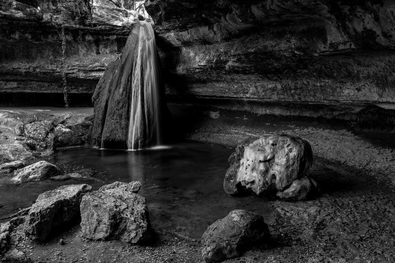 Grottes de Bèze