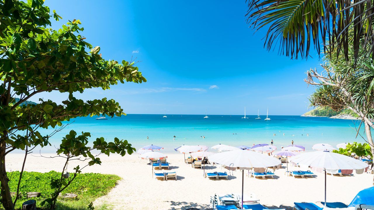 Nai Harn Beach
