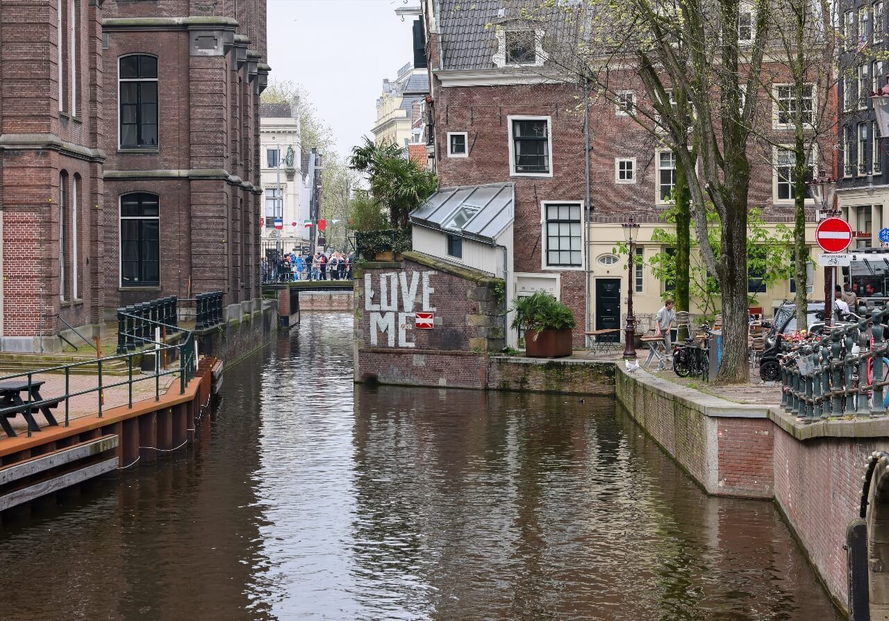De Wallen