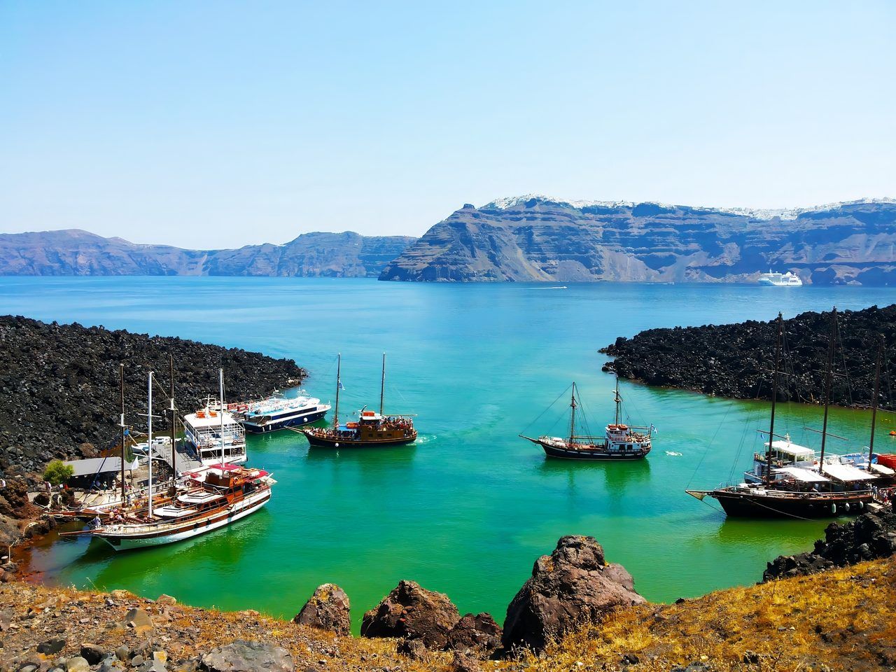 Nea Kameni