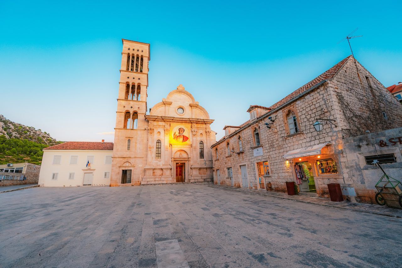 Place Pjaca Hvar