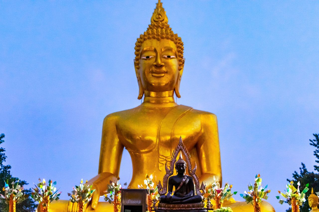 Wat Phra Yai