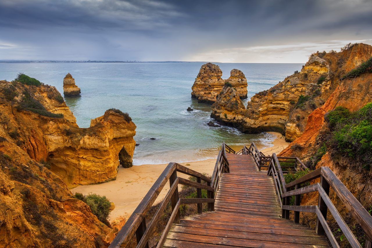 Praia do Camilo