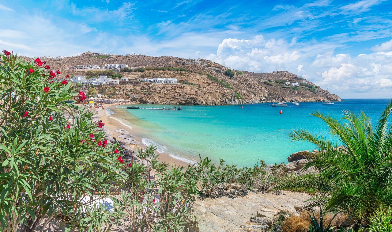 Super Paradise Beach