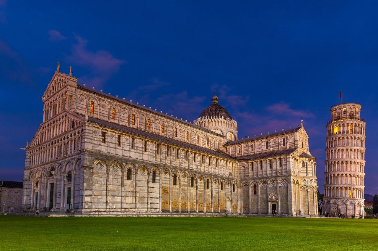 Piazza dei Miracoli nuit