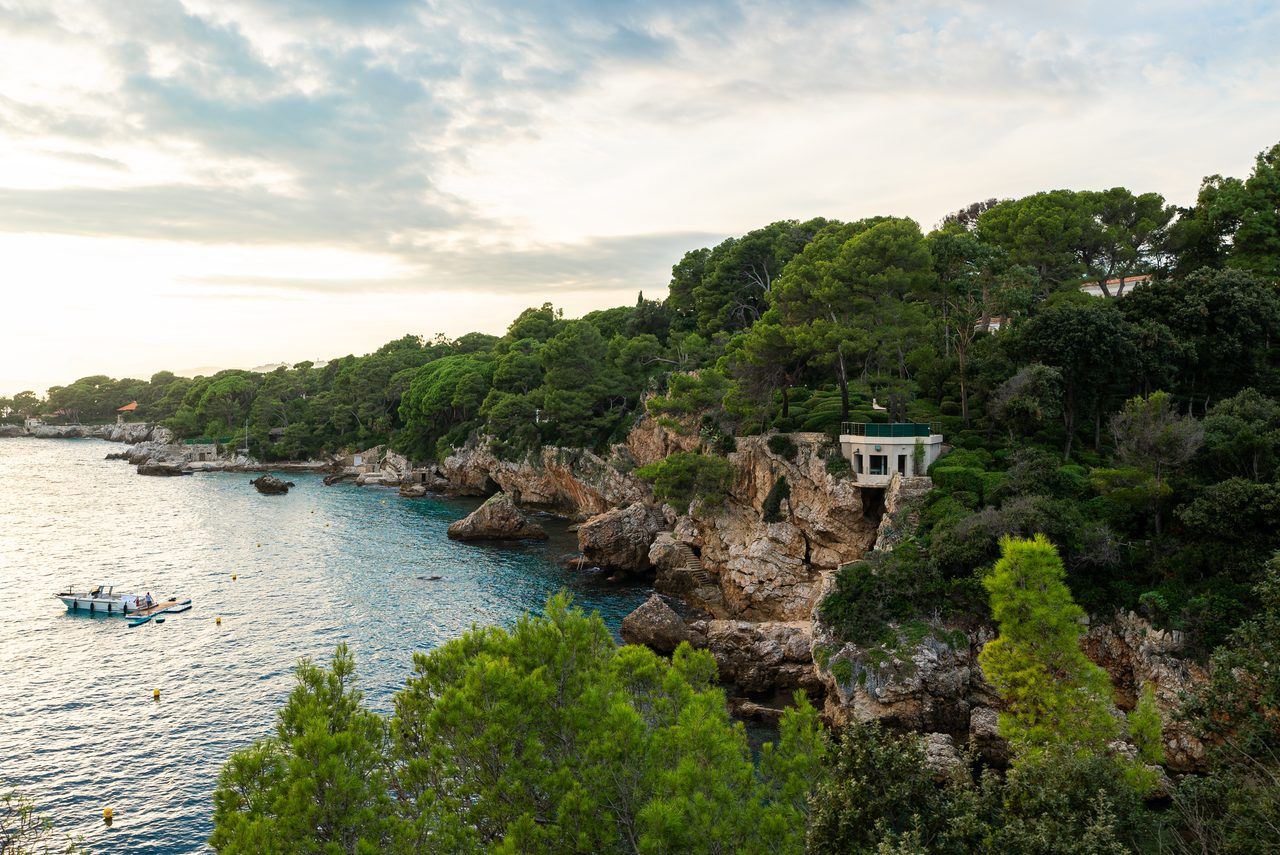 Que voir autour d'Antibes : Vieil Antibes, Cap et villages perchés en 2026