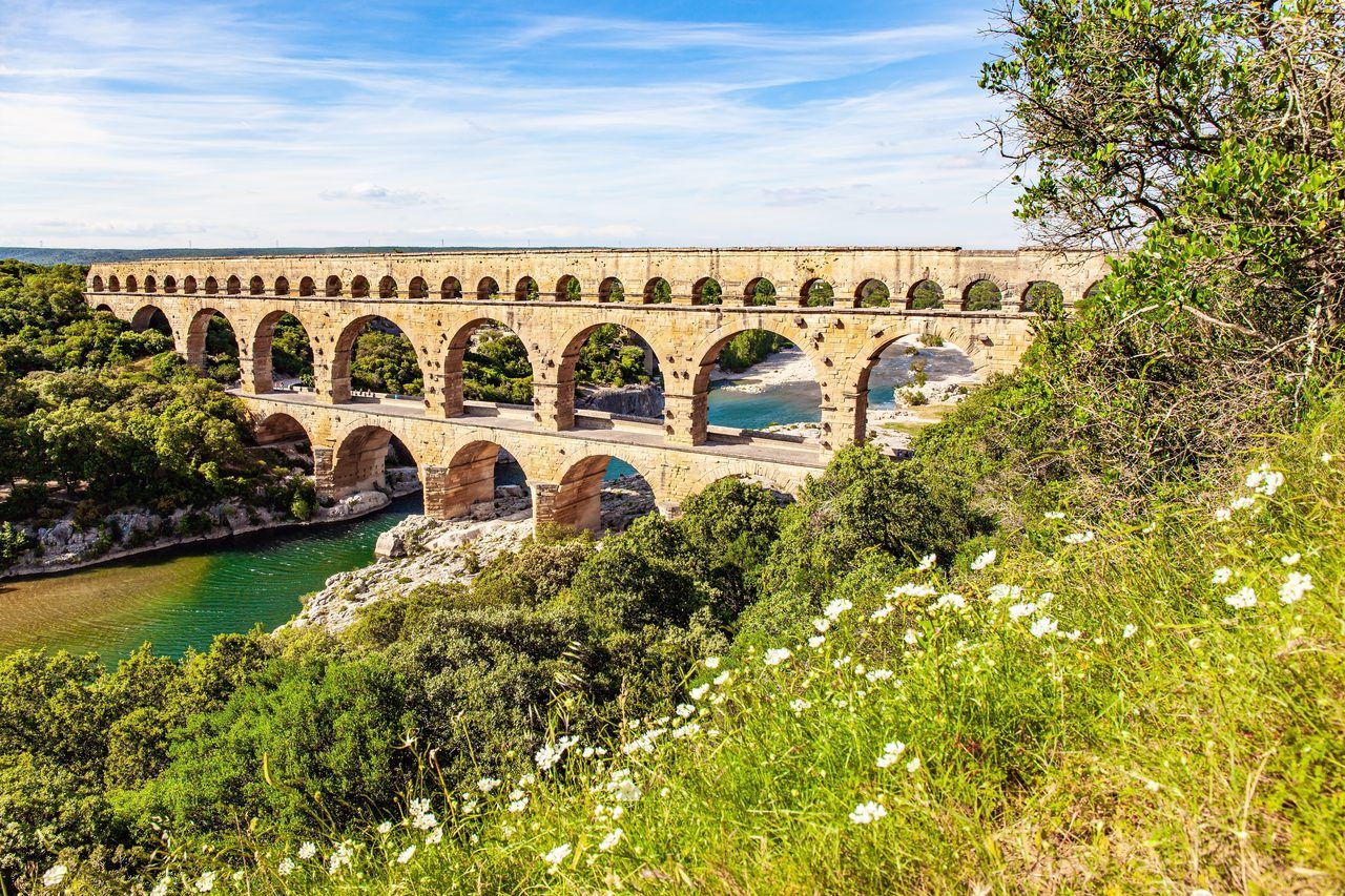 Que voir autour de Nîmes : 13 escapades à vivre en 2026