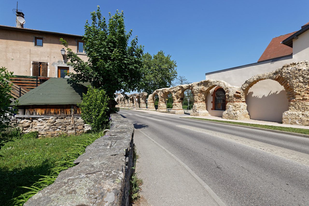 Aqueduc de Jouy-aux-Arches