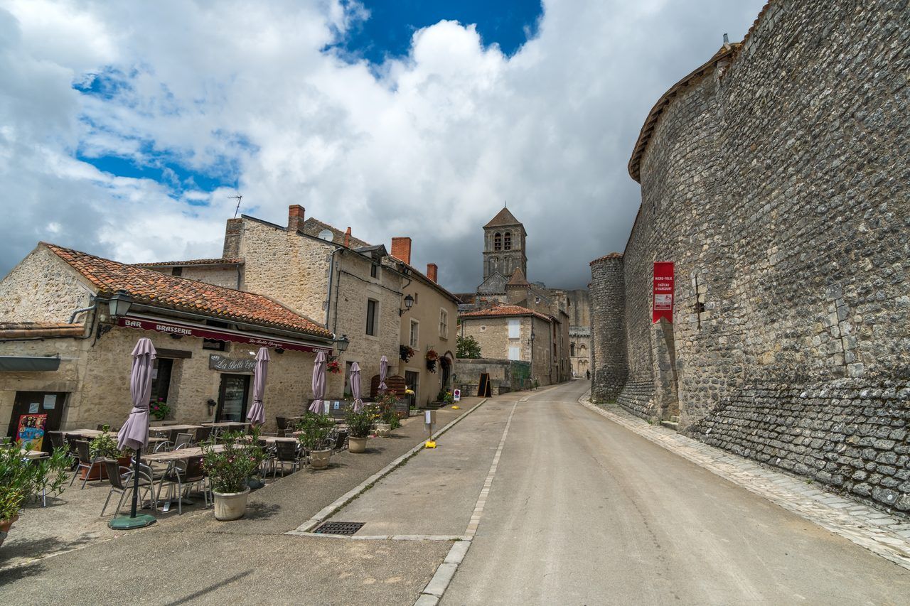 Chauvigny châteaux médiévaux