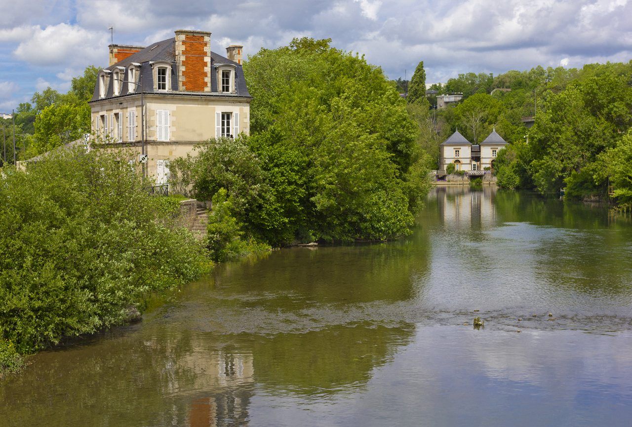 Randonnée autour de Poitiers : 12 itinéraires à découvrir en 2026