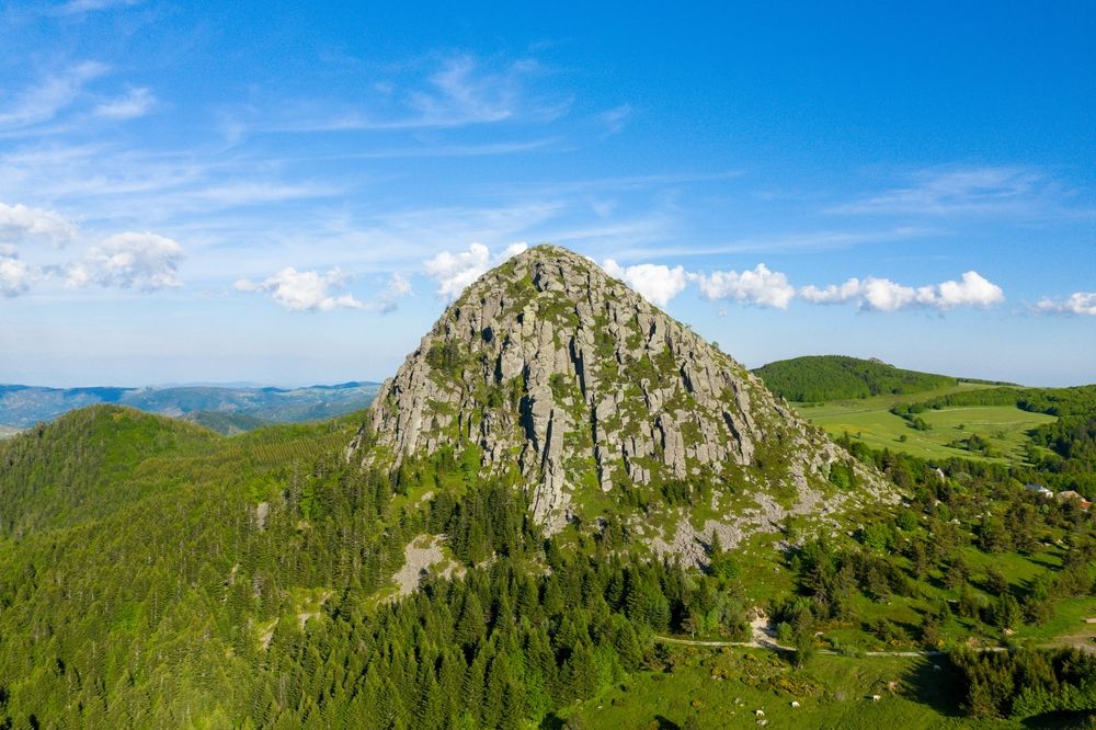 The,Mont,De,Gerbier,De,Jonc,In,The,Middle,Of