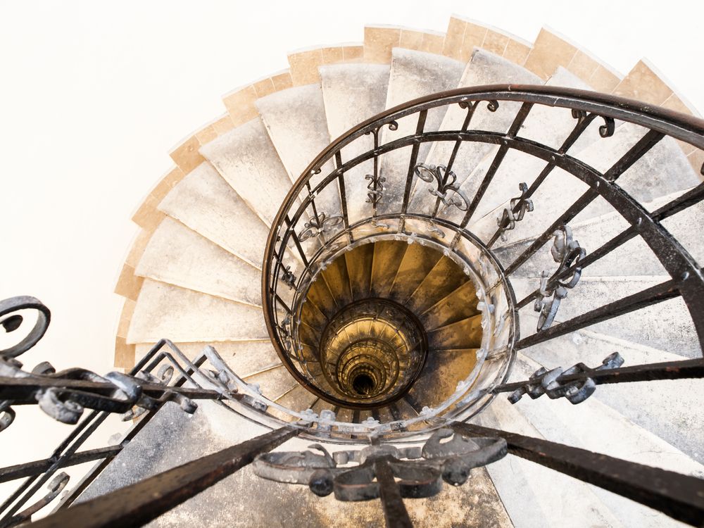 cathedrale-saint-etienne-escalier-vis