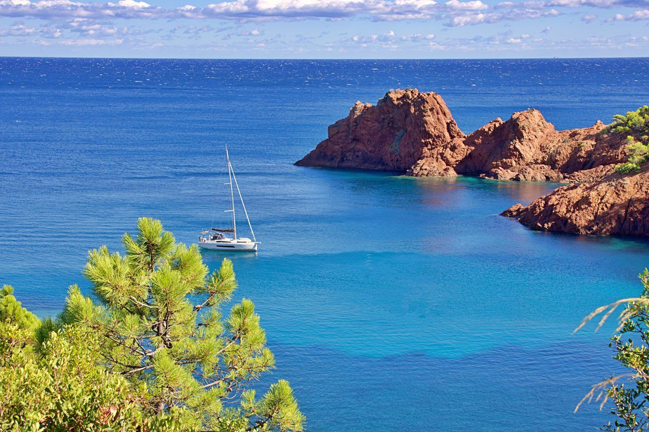 Corniche d'Or