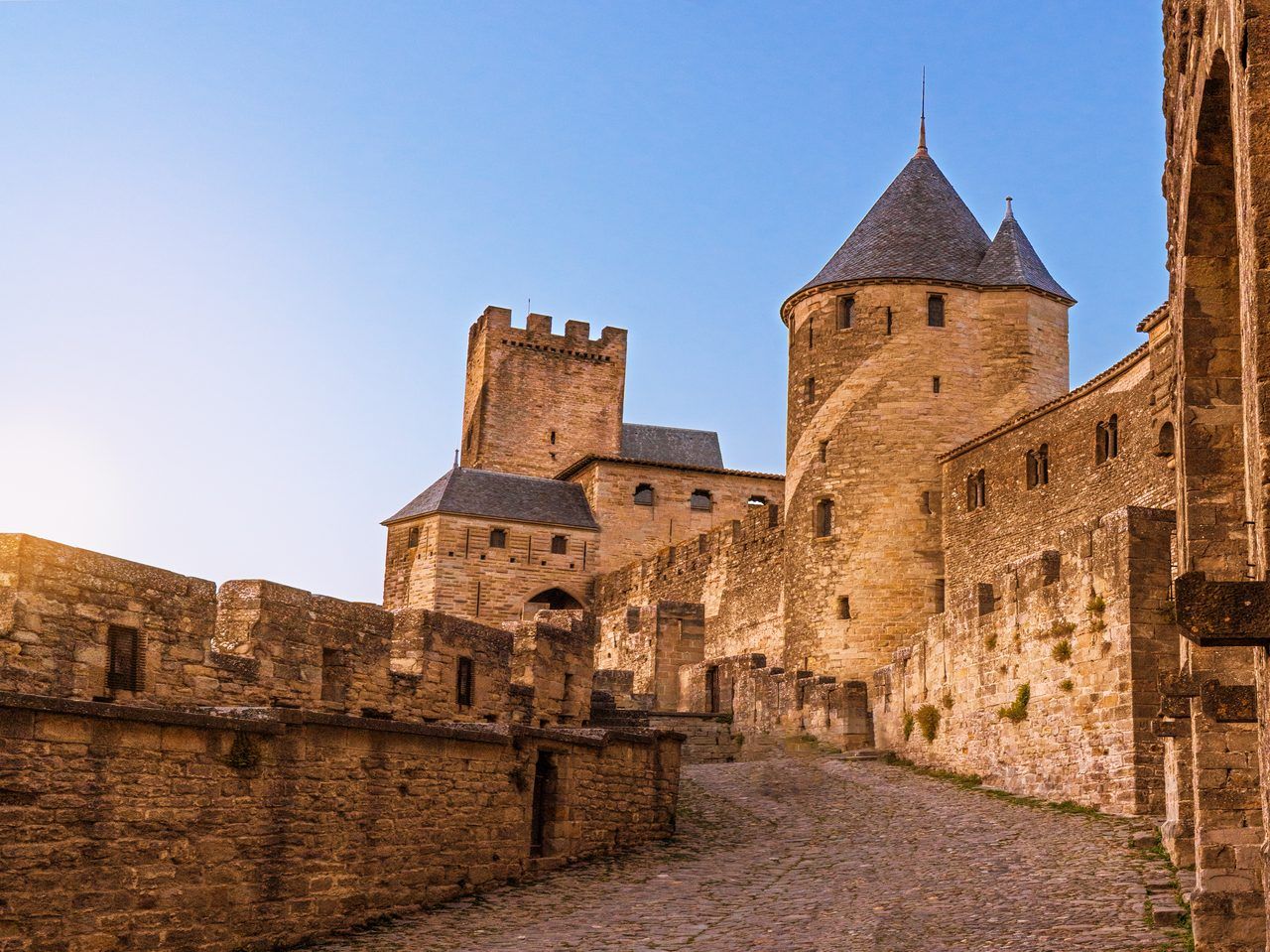 Carcassonne remparts coucher soleil