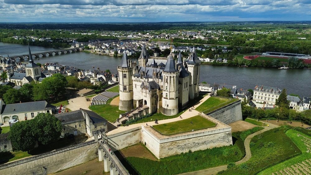 vista-aerea-castillo-de-saumur
