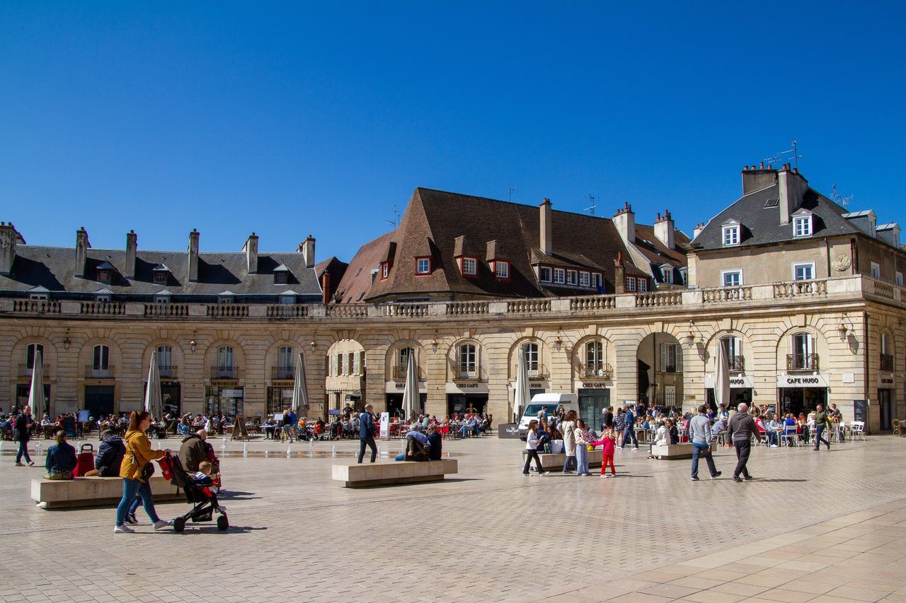 Place de la Libération Dijon