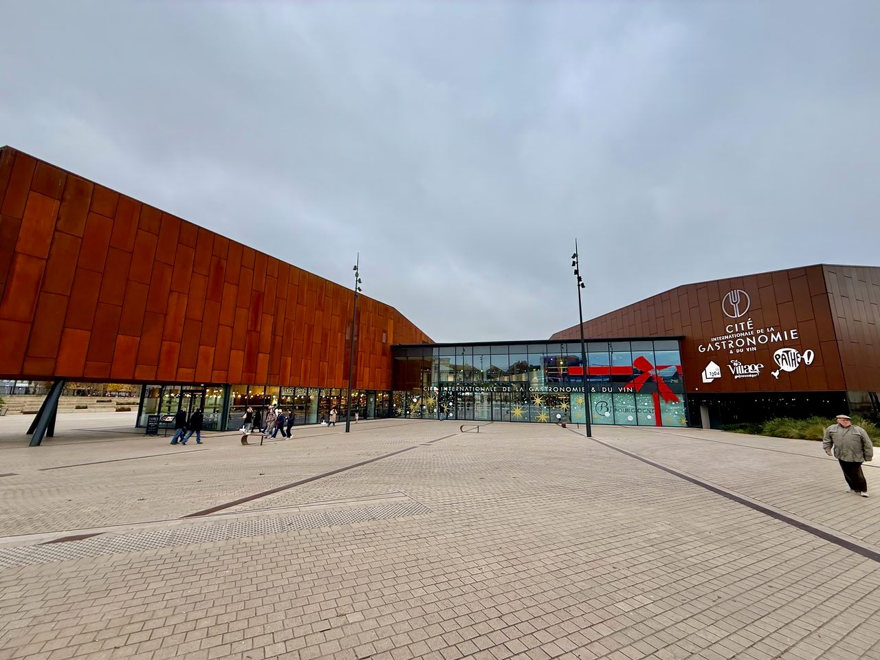 Cité internationale de la gastronomie et du vin