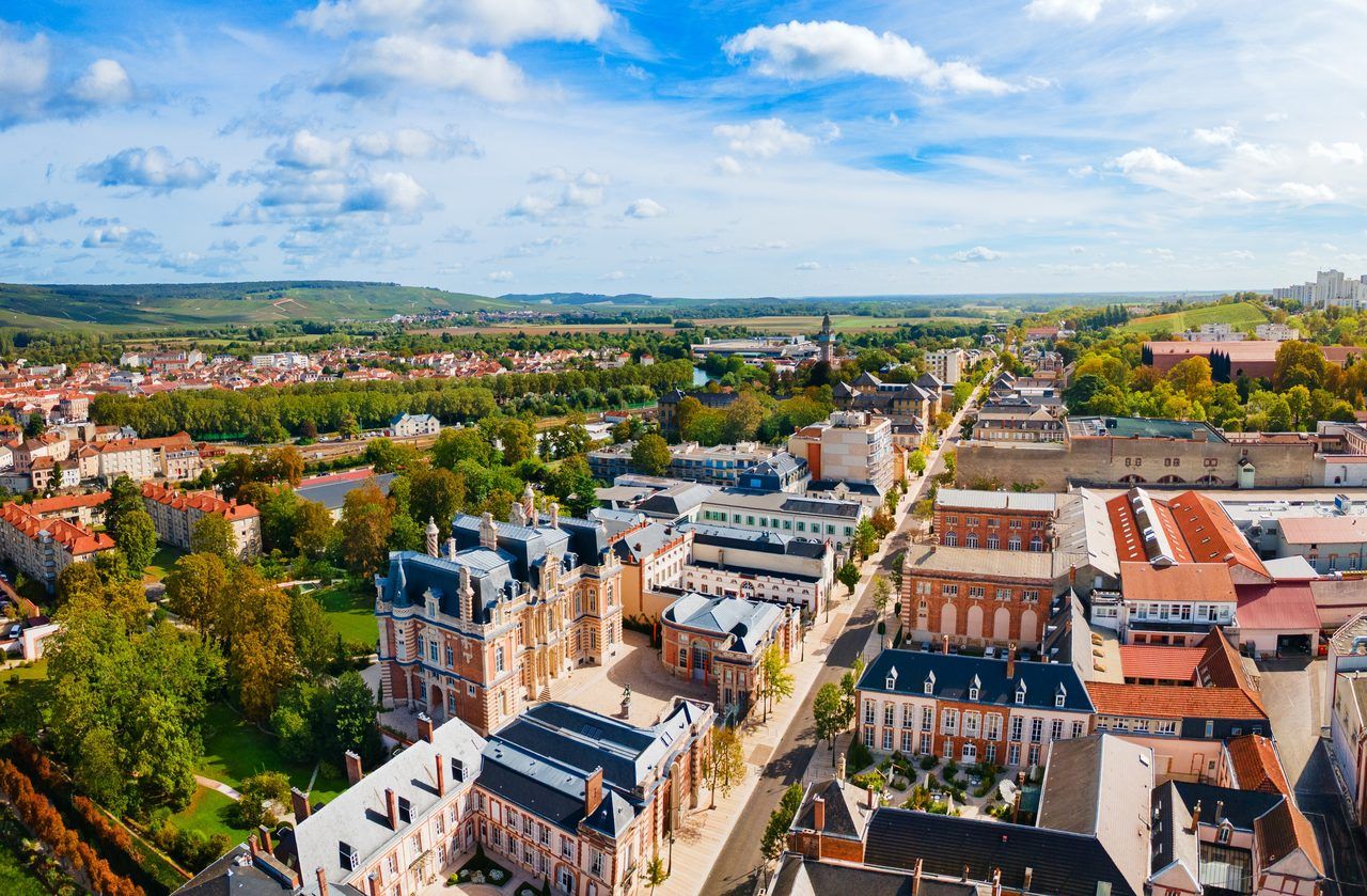 Visiter Épernay en famille : le guide complet 2026