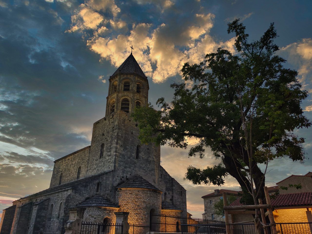 Château de La Garde-Adhémar